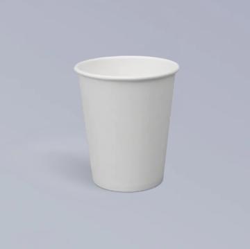 ¿Por qué no se deben reciclar los vasos de papel recubiertos con base de agua?