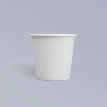 ¿Cuáles son algunas razones para comprar vasos de papel compostables?