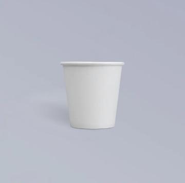 Los vasos de papel reciclables son una alternativa ecológica a los vasos desechables tradicionales.